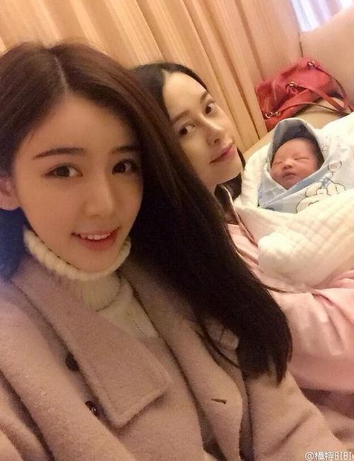 王思聪爆料私照视频,揭秘明星生活的另一面  第2张