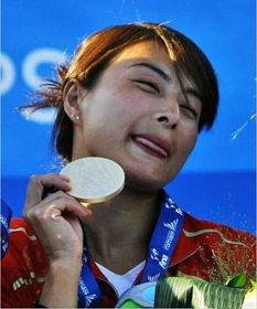 体坛明星爆料大全最新图片,揭秘赛场背后的精彩瞬间  第3张