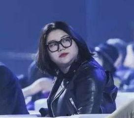 娱乐吃瓜王七七是谁啊,揭秘娱乐圈幕后风云  第2张